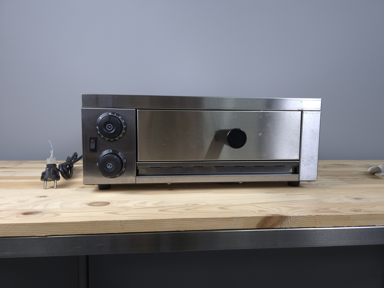 Піч для піци гриль Vektor — CG-1D (1х30 см) заморожених напівфабрикатів, фото 1