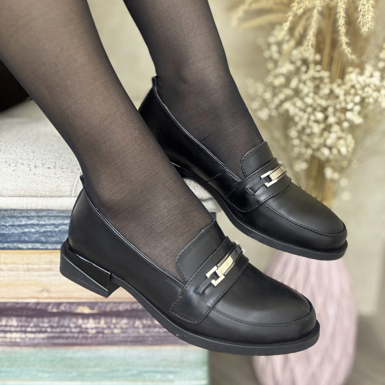 Туфлі жіночі шкіряні на низькому ходу, колір чорний. 36-41 розміри, фото 1