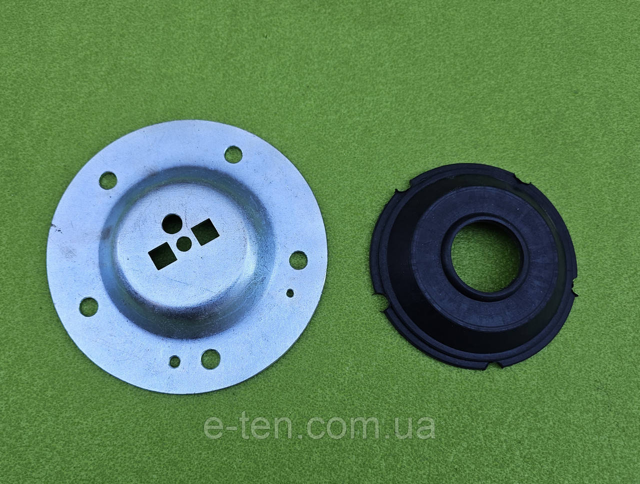 Фланець металевий оцинкований Ø146мм (5 отворів) + ПРОКЛАДКА Ø110мм до бойлерів NovaTec, Grunhelm