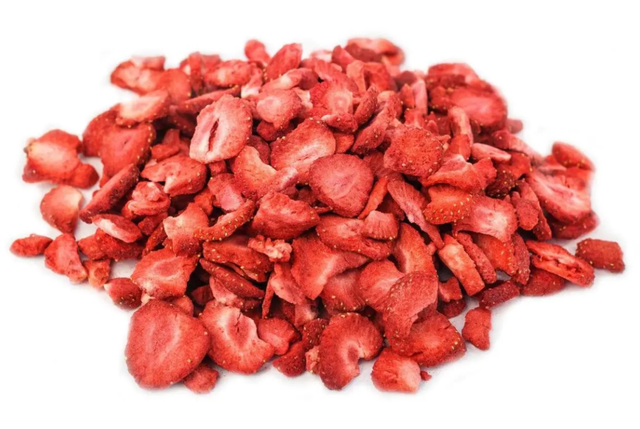 Полуниця сублімована слайси Cacaomill 70 г, фото 2