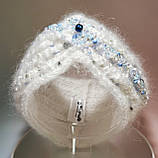 Тепла мохерова пов'язка на голову біла з блакитним розшита бисером Kuzya Production, фото 2