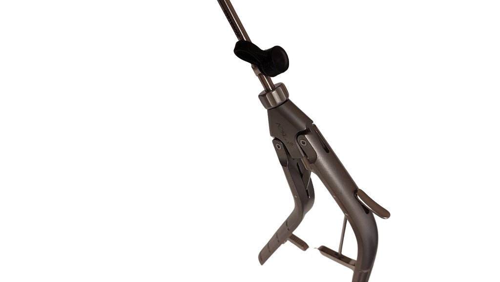 Розбірний голкотримач з пістолетною рукояткою (бранші вигнуті вліво) 5*330, фото 1