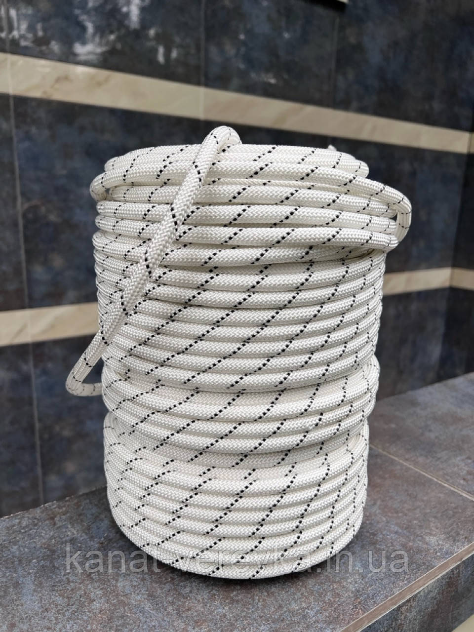 Веревка 10 мм - 100 м, шнур капроновый (полиамидный)