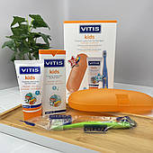 VITIS KIDS дитячий набір: паста гель 50 мл, зубна щітка та пенал (від 6 місяців до 6 років)