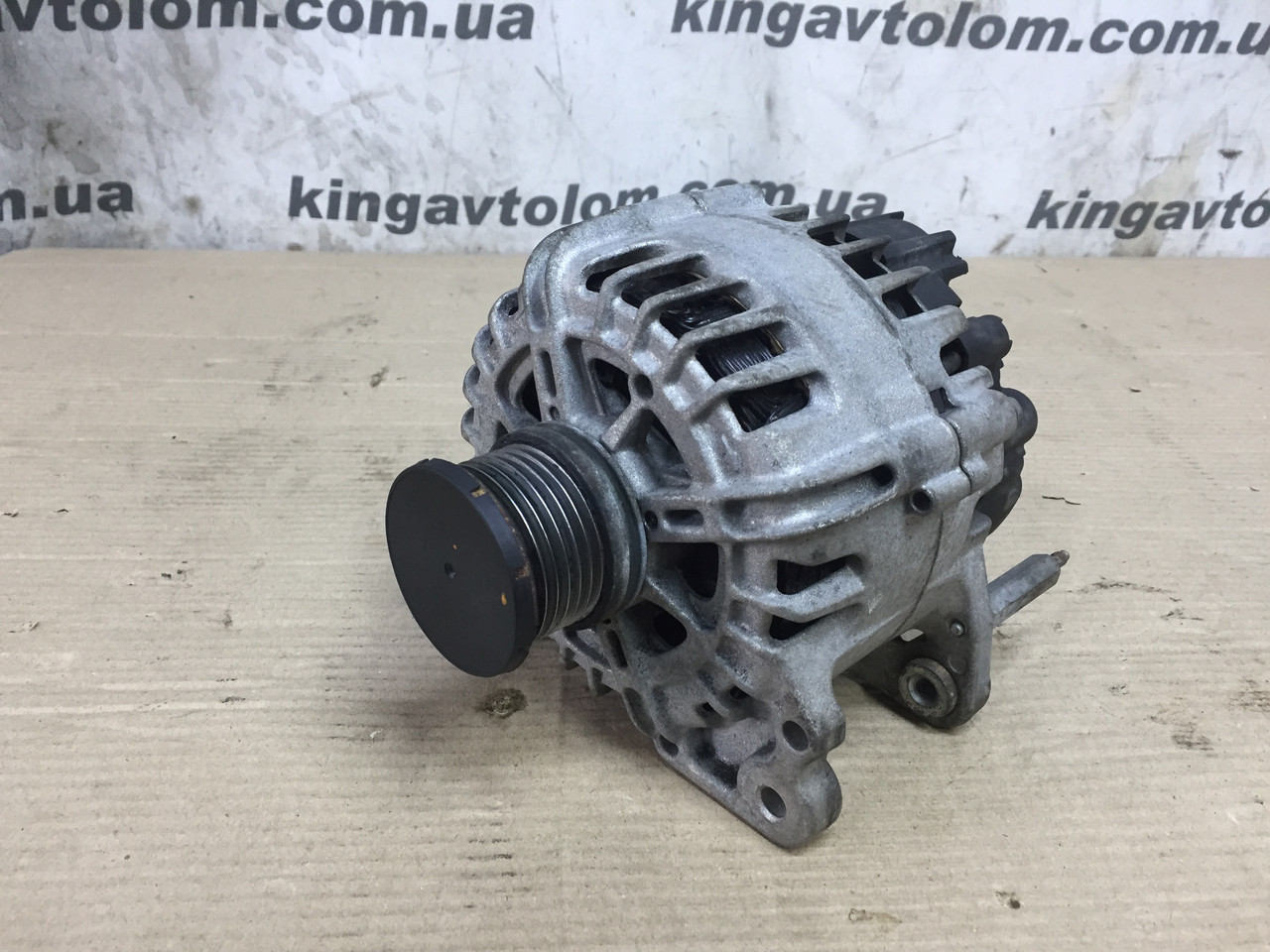 Генератор Skoda Octavia A7 LRA04016, фото 1