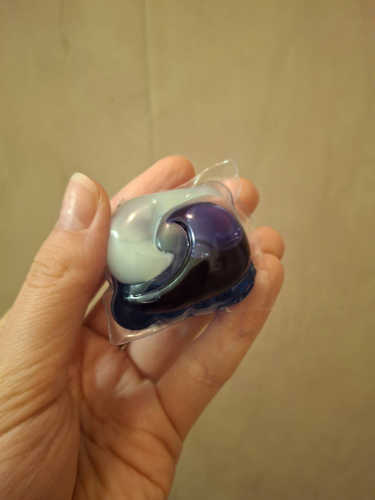 Гелеві капсули Vizir Color 60 шт (ціна за 1 шт) - фото покупців 1