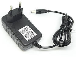 Блок живлення 50-0300A з індикатором 220В 4.2В 1А DC5.5x2.5мм