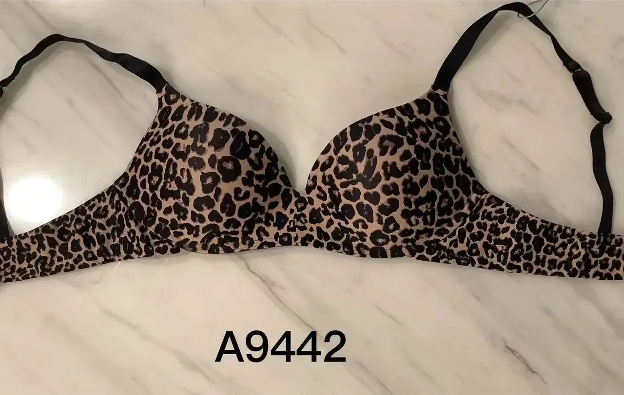 Гладкий бюстгальтер без кісточок із пушапом Balaloum 9442 леопардовий принт