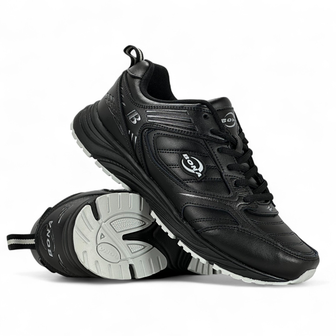 Чоловічі осінні шкіряні кросівки Bona чорні демісезонні 658C