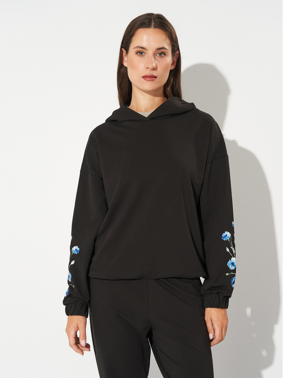 Худі жіноче Мальта 25/Ж616/1-13-Р3 з принтом Волошки S чорний (2901000462301), фото 1