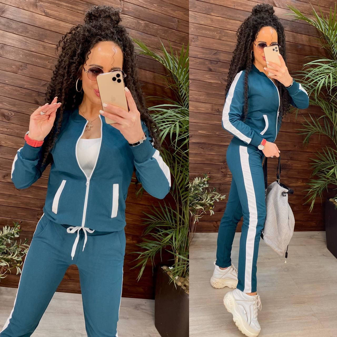 

Женский спортивный костюм с лампасами (размер: 42,44,46,48), Разные цвета