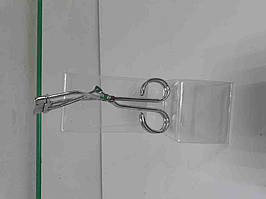 Затискачі та гребінці для вій