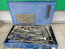 Інструменти для прочищення труб