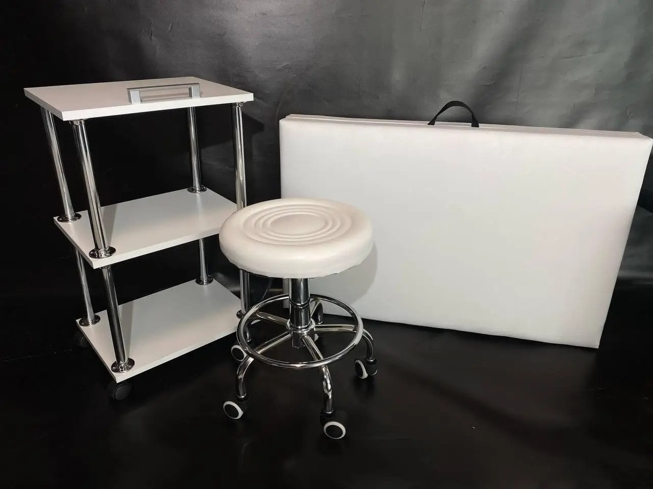 Стартовий набір косметолога "Стандарт" білий: Кушетка косметологічна , Стілець без спинки, Етажерка для майстра, фото 1