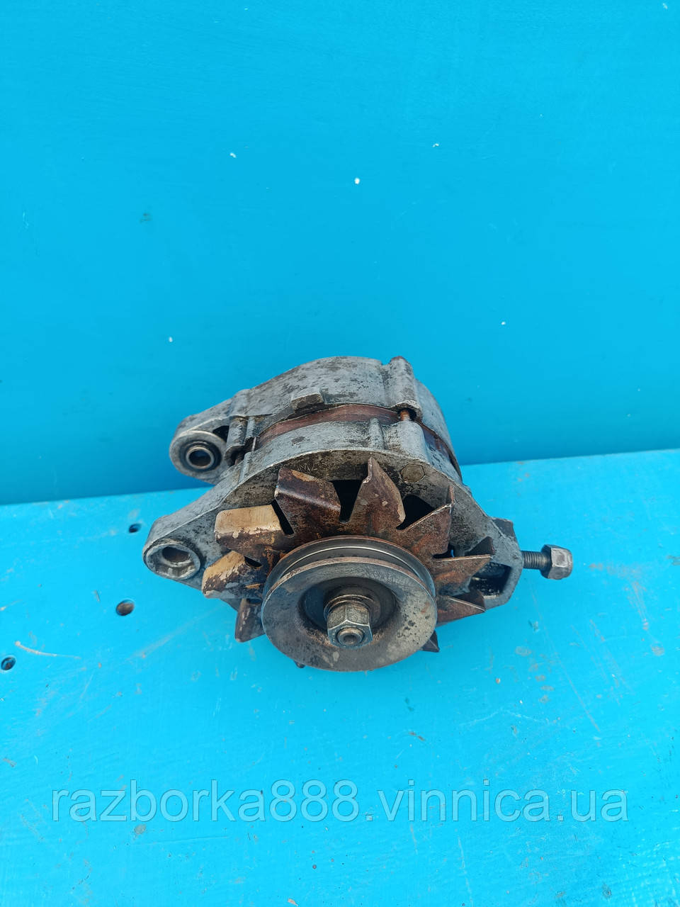 Генератор 2101 42 А ВАЗ 2121 21213 21214 2131 Нива Тайга 2101 2102 2103 2104 2105 2106 2107 бу, фото 1