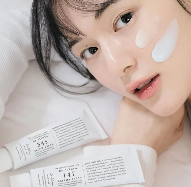 Заспокійливий бар'єрний крем із церамідами Dr. Althea 147 Barrier Cream