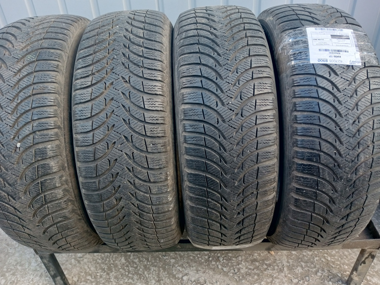 Комплект зими 205/60/16, Michelin Alpin A4,з Германії без пробігу по Україні