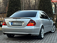 Спойлер-шабля AMG на багажник Mercedes E W211 2003-2009 Ліп спойлер на багажник для Мерседес Е-Клас 211