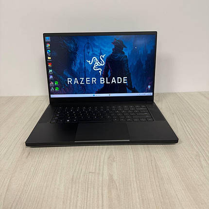 Б/в Ігровий ноутбук Б-клас Razer Blade 15 Gaming RZ09-0410 15.6" 2560x1440| i7-11800H| 16GB RAM| 512GB SSD NVMe| RTX 3070 8GB, фото 1