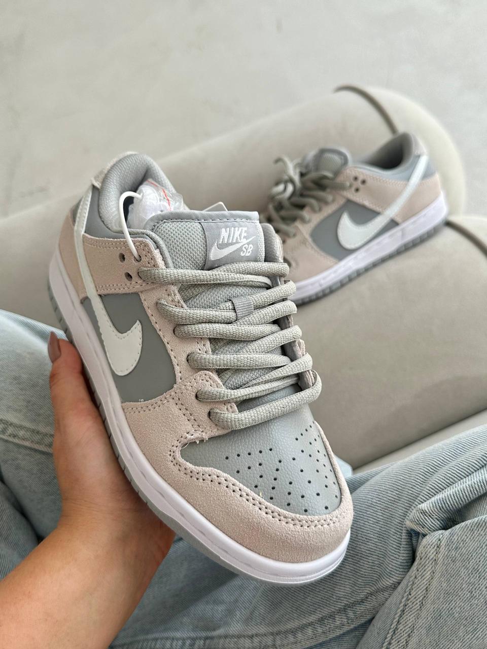 Жіночі кросівки Nike SB Dunk Wolf Grey White Найк СБ Данк бежеві з сірим замша демісезон унісекс