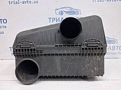 Корпус повітряного фільтра Mitsubishi Pajero Wagon 3 3.2 ДИЗЕЛЬ 4M41 1999 (б/у)