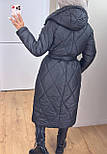 Жіноче зимове стьобане пальто куртка довга з поясом і капюшоном чорне пудра, S, M, L, XL, фото 2