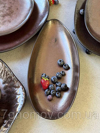 Тарілка керамічна овальна для подачі коричнева Копер 24 см арт. 101-0447, фото 1