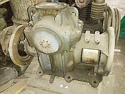 Редуктор ліфта, черв'ячний кутовий редуктор 1:50, вага 257 кг