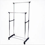 Універсальна телескопічна підлогова стійка для одягу підвійна пересувна стійка для одягу з колесами та поличкою для взуття, фото 3