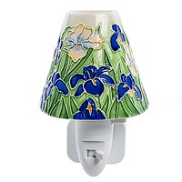Світильник-нічник настінний у розетку "Іриси" з порцеляни від італійського бренду Pavone