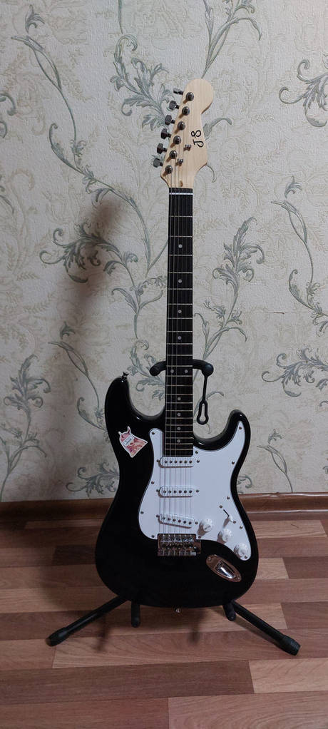 Стійка для гітари Xing JX-31B універсальна з автофліпом - фото покупців 2