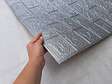 Декоративна самоклеюча 3D панель під срібну цеглу 700x770x5 мм, фото 6
