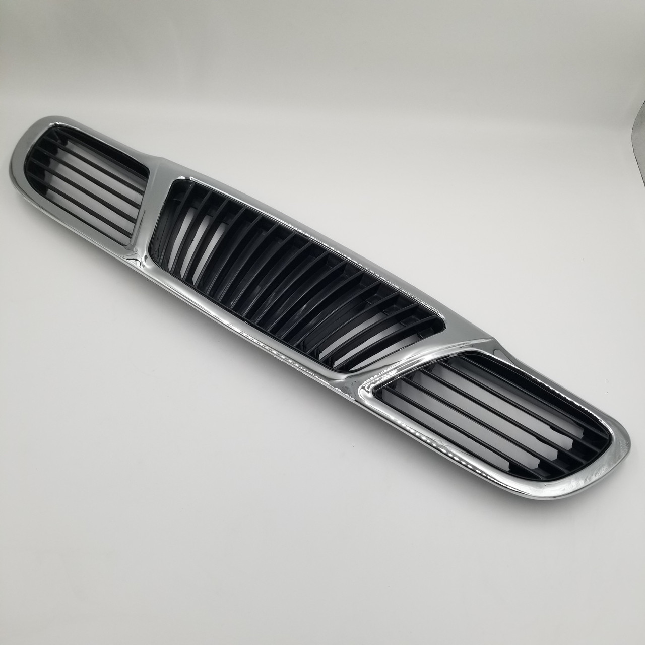 Решітка радіатора Ланос FLAGMUS Чехія 96303229