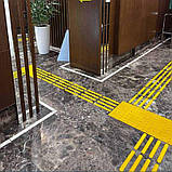 Тактильний індикатор "Смуга" самоклеючий 280 мм (чорний) (1шт) (323-5810), фото 5