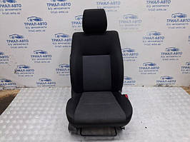 Сидіння переднє праве Suzuki