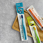 Дитяча зубна щітка Mediblanc Kids Junior від 3 до 10 років (блакитна), 1 шт