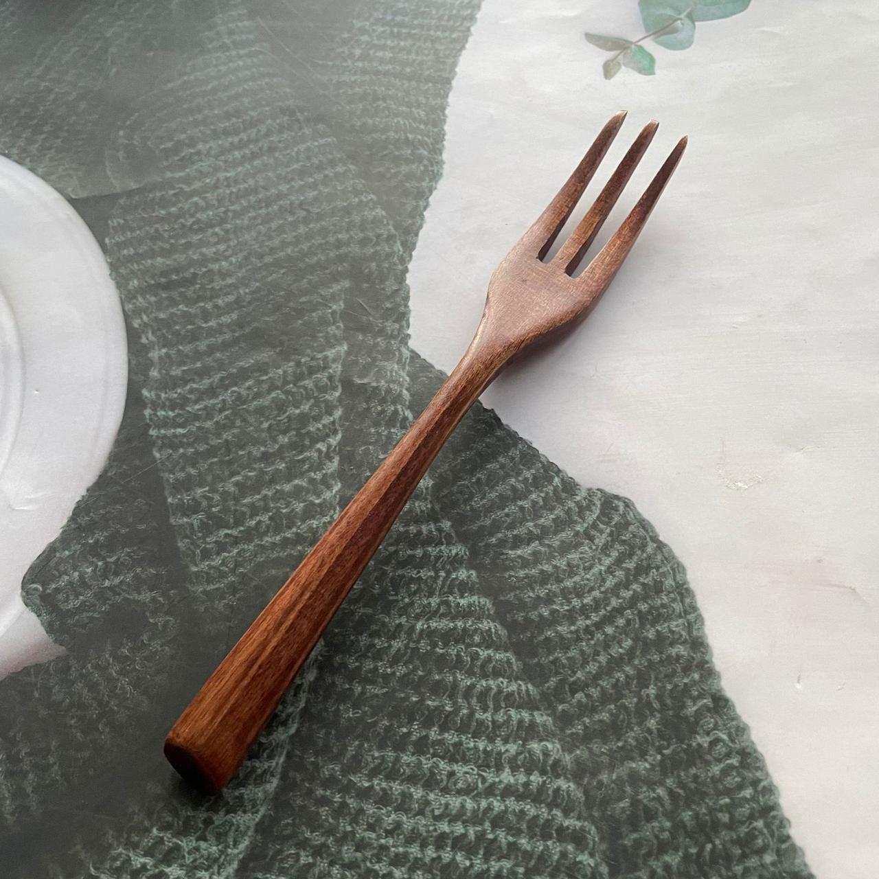 Дерев'яна вилка, для сиру та м'яса 19 см, фото 1