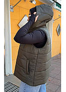 Жіночий жилет-безрукавка на синтепоні (р.44-46,48-50,52-54,56-58,60-62) з капюшоном, фото 6