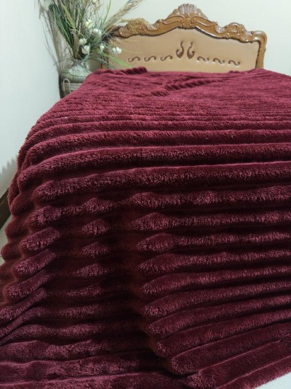 Велюровий плед Шарпей темно-бордовий із рельєфними смужками 200х220, фото 1