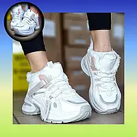 Теплі жіночі зимові кросівки Violeta білого кольору з хутром та сірою підошвою