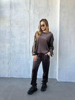 Женский спортивный костюм велюр люкс стильный демисезонный оверсайз без капюшона с лампасами бежевый 42-50