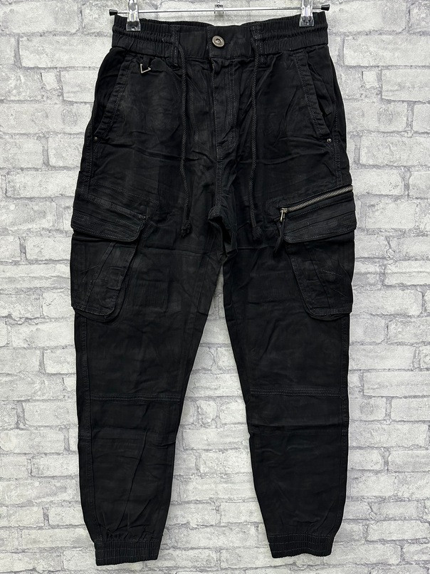 Чоловічі стильні джогері на гумці з кишенями в чорному кольорі, фото 1