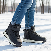 Зимове дитяче взуття, дутики, чоботи, термоботинки на овчині на хлопчиків чорні на липучці. Розмір: 36-37