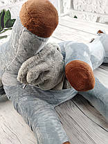 М'яка іграшка з пледом усередині Конячка сіра 60 см (символ 2026 року), фото 4