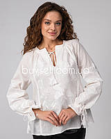 Жіноча блузка вишиванка із зав'язками на рукавах молочна