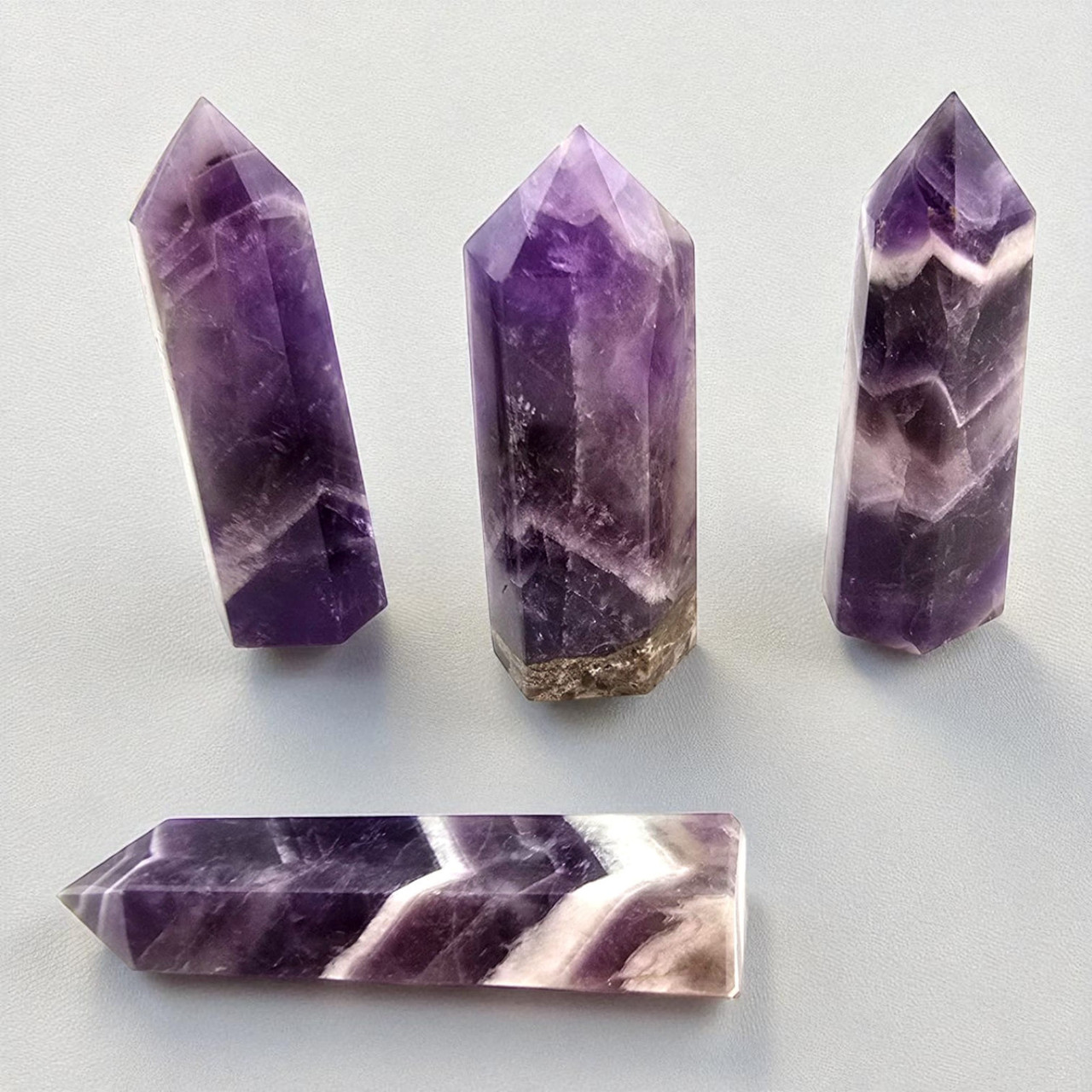 Кристал з аметиста у формі вежі полірований 7 см, фото 1