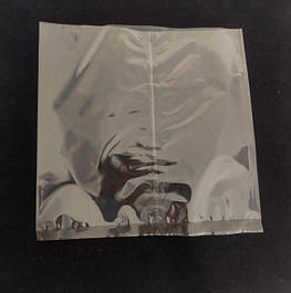 Пакети з центральним швом