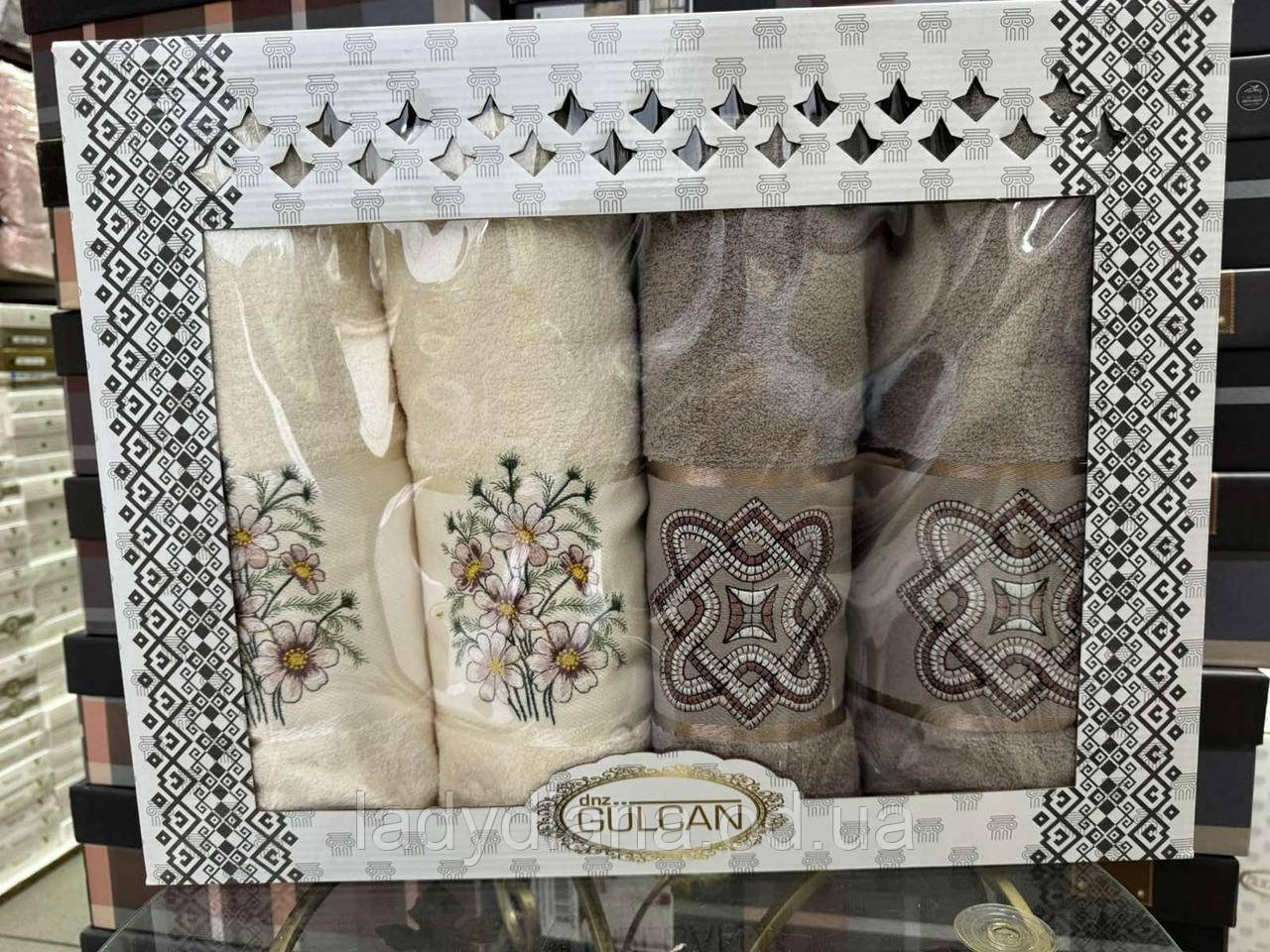 Набір рушників 4 шт для обличчя (2 шт) та лазні (2 шт) в коробці на подарунок бавовняні махрові Туреччина Gulcan, фото 1