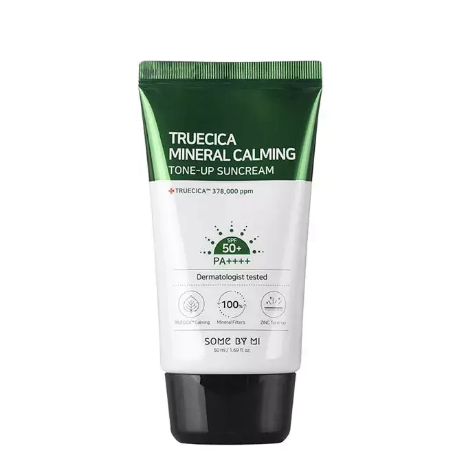 Заспокійливий сонцезахисний крем Some By Mi Truecica Mineral Calming Tone-Up Suncream SPF50+/PA++++ - 50ml, фото 1