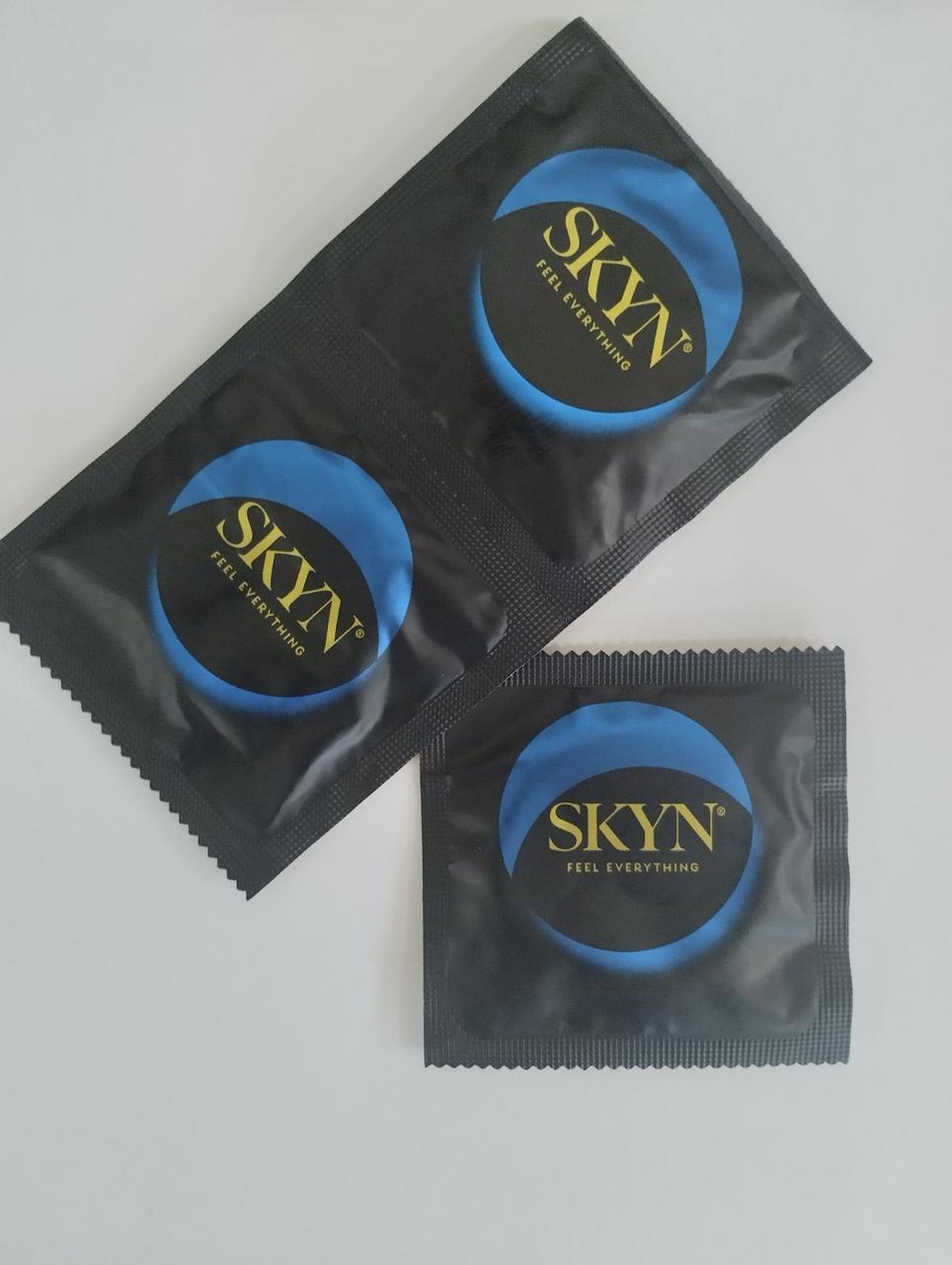 Безлатексный полиизопреновый презерватив SKYN Extra Lubricated (за 1 шт), фото 1